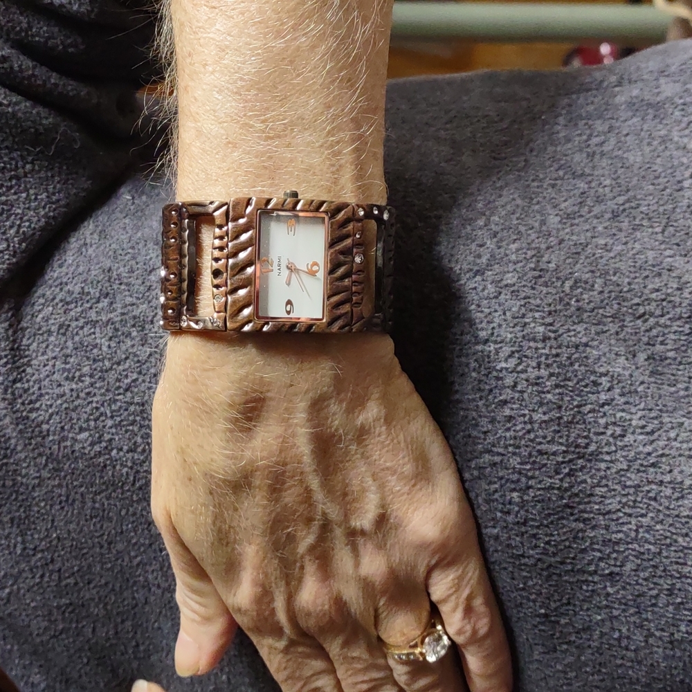 Bronze like bracelet watch